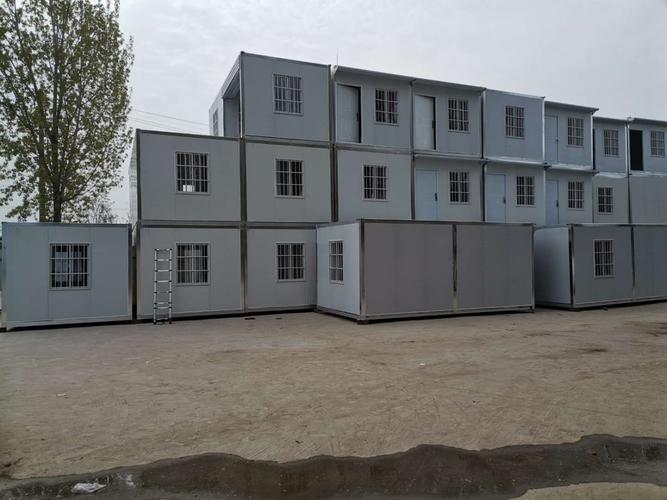 销售;五金产品零售;人力资源服务(不含职业中介活动,劳务派遣服务)